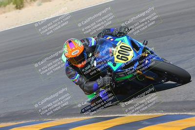 media/Oct-30-2022-CVMA (Sun) [[fb421c3cec]]/Race 11 Amateur Supersport Open/